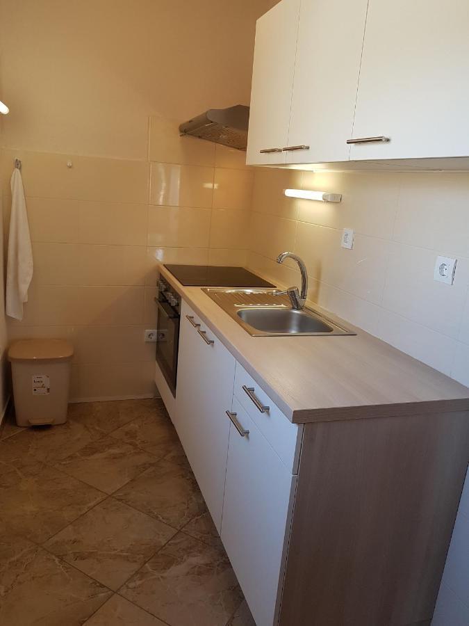Family Friendly Seaside Apartments Kanica, Rogoznica - 12895 מראה חיצוני תמונה